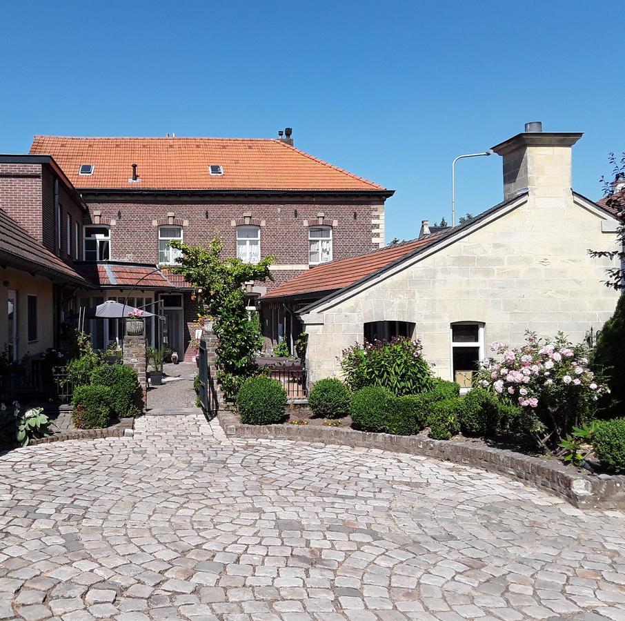 Ferrum Ferrum Valkenburg aan de Geul Bagian luar foto